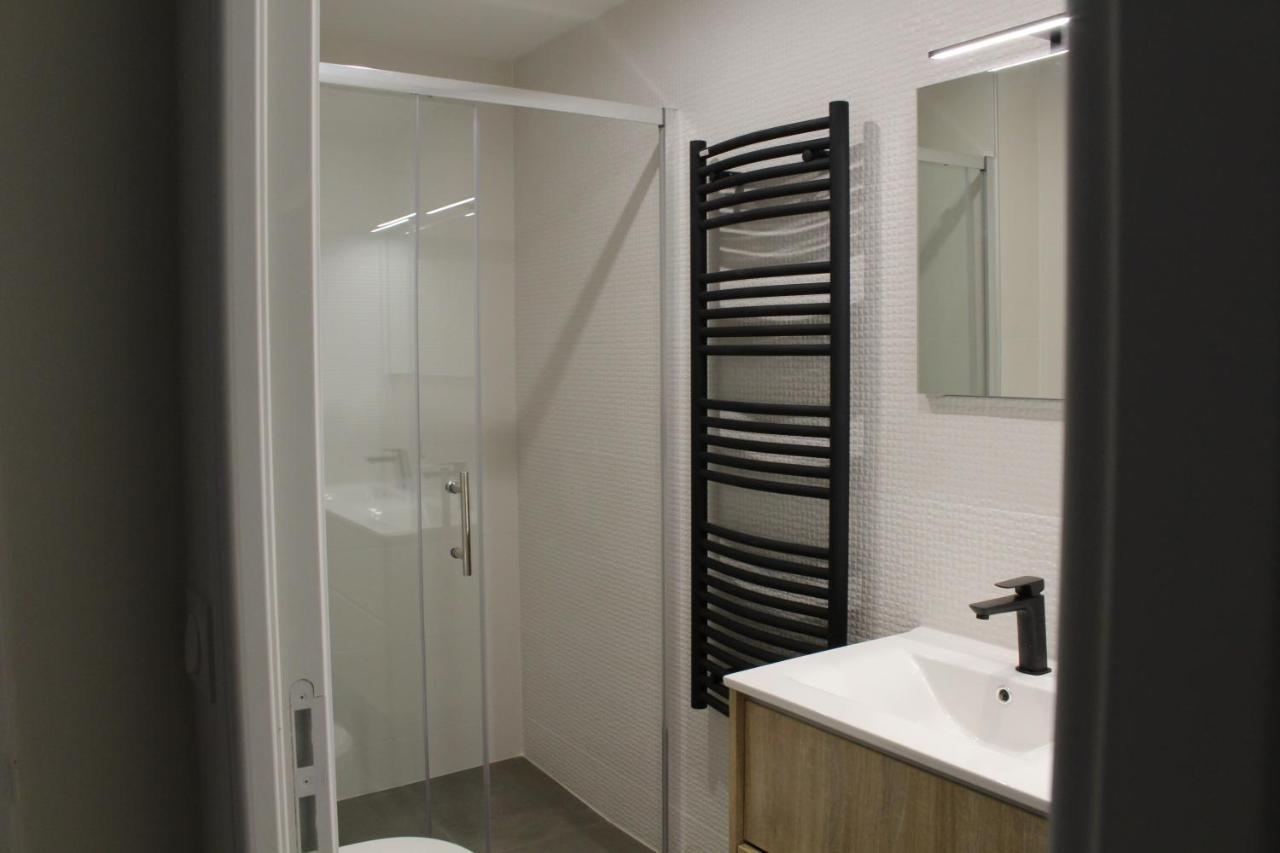 Bienvenue Chez Ed Apartment Вильорбан Екстериор снимка
